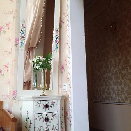Vicino Al Mare Apartment Odesa